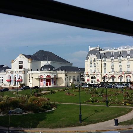 La Villa L'Argentine Cabourg Exterior photo