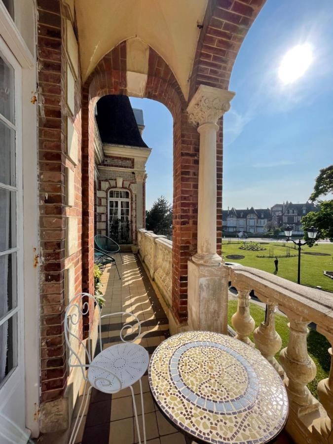 La Villa L'Argentine Cabourg Exterior photo